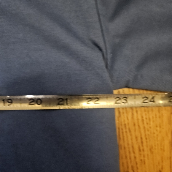 J Jill Fit Periwinkle short sleeve hoodie w/ kangaroo pocket.   Size M. - Picture 8 of 8